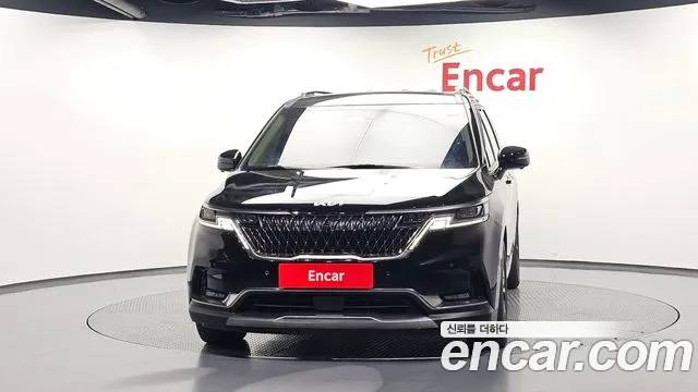 Kia Carnival 4th Gen — Фото автомобиля 3