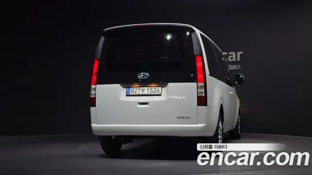 Hyundai Staria Staria Карго 3 места — Фото автомобиля 4