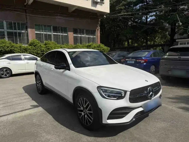 Mercedes-Benz GLC Coupe — Фото автомобиля 3