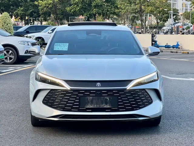 BYD Qin L — Фото автомобиля 2