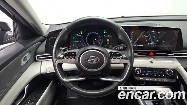 Hyundai AVANTE — Фото автомобиля 13