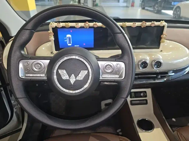Wuling Bingo — Фото автомобиля 10