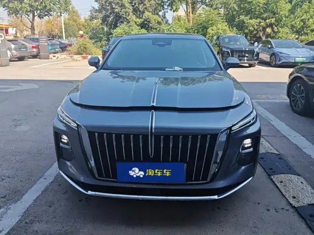 Hongqi H5 PHEV — Фото автомобиля 2