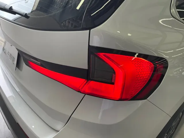 BMW X1 — Фото автомобиля 11