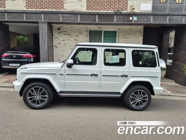 Mercedes-Benz G-Class — Фото автомобиля 3