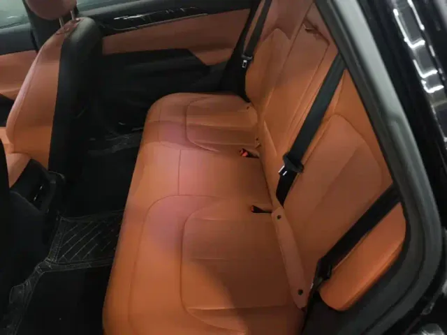 Wuling Starlight — Фото автомобиля 16