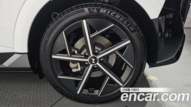 Hyundai Ioniq5 Long Range AWD — Фото автомобиля 21