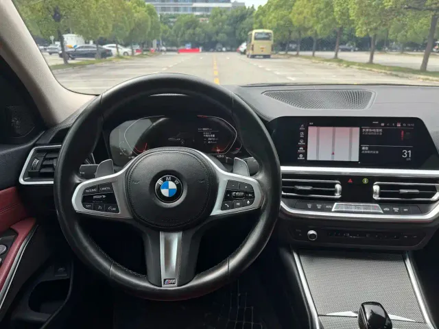 BMW 3 Series — Фото автомобиля 5
