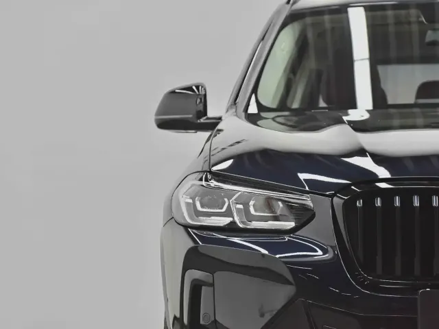 BMW BMW X3 2023 Facelift xDrive30i Leading M Night Package — Фото автомобиля 3