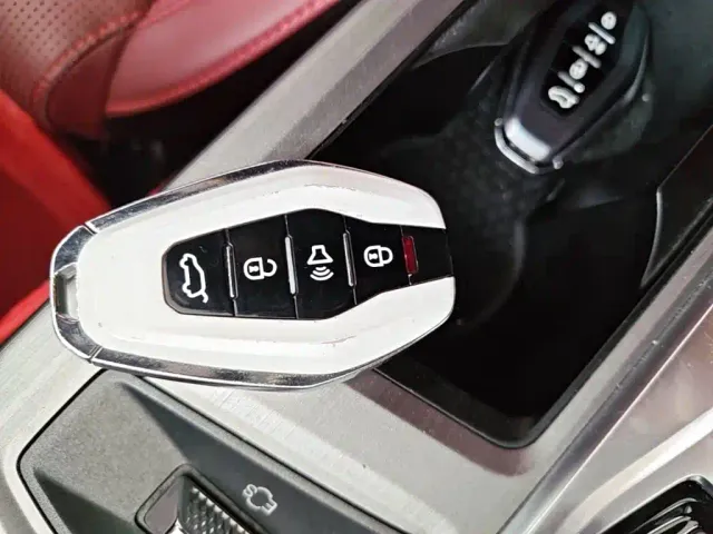 Jetour X70 Plus — Фото автомобиля 8