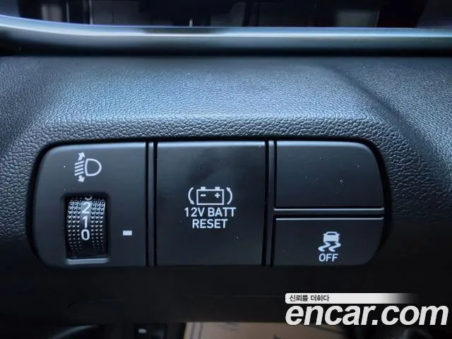 Hyundai Avante CN7 — Фото автомобиля 13