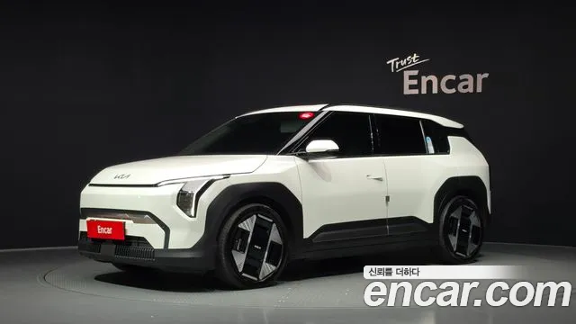 Фотография автомобиля — Kia EV3