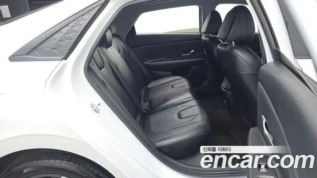 Hyundai Avante — Фото автомобиля 22
