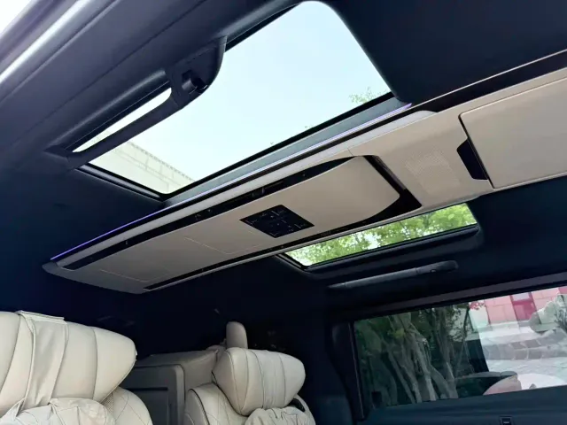 Toyota Alphard — Фото автомобиля 7