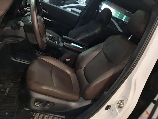 Toyota Granvia — Фото автомобиля 14