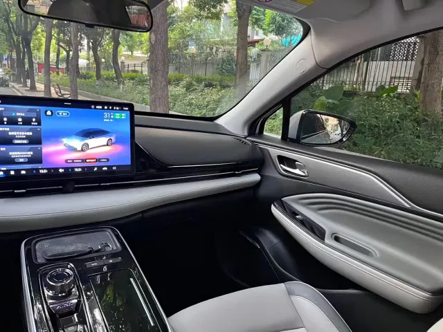 GAC Aion S Plus — Фото автомобиля 10