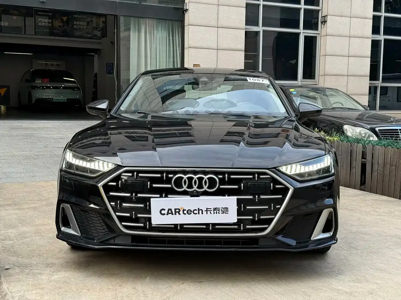 Audi Audi A7L 2024 45TFSI S-line Dream Edition Crystal Package — Фото автомобиля 2