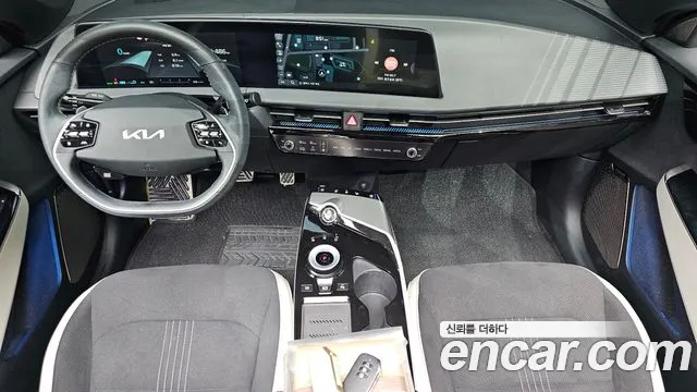 Kia EV6 — Фото автомобиля 10