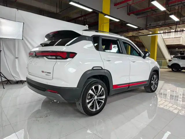 Changan CS35 Plus — Фото автомобиля 6