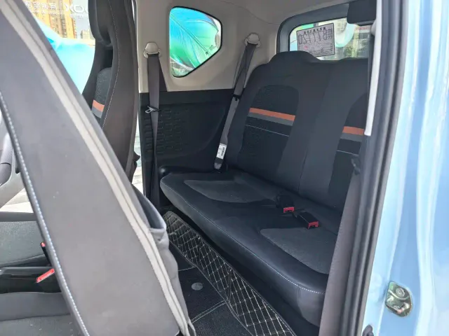 Wuling Hongguang Mini EV — Фото автомобиля 10