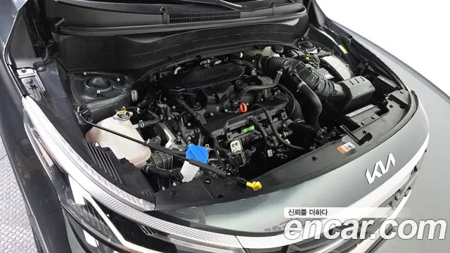 Kia Seltos Новый Seltos Бензин 1.6 Turbo 4WD — Фото автомобиля 6