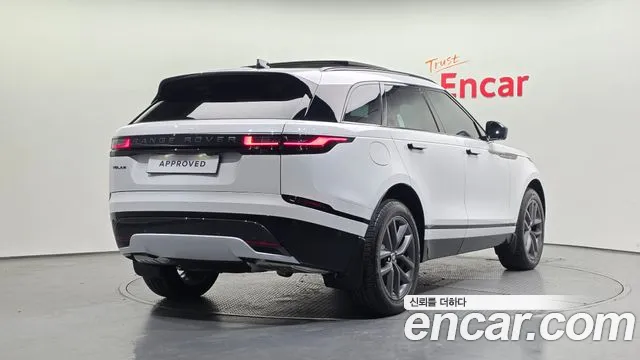 Land Rover Range Rover Velar — Фото автомобиля 2
