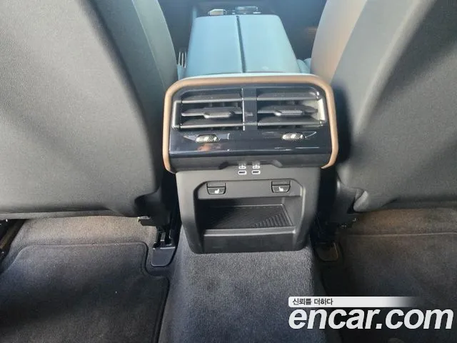 BMW 5 Series G60 — Фото автомобиля 19