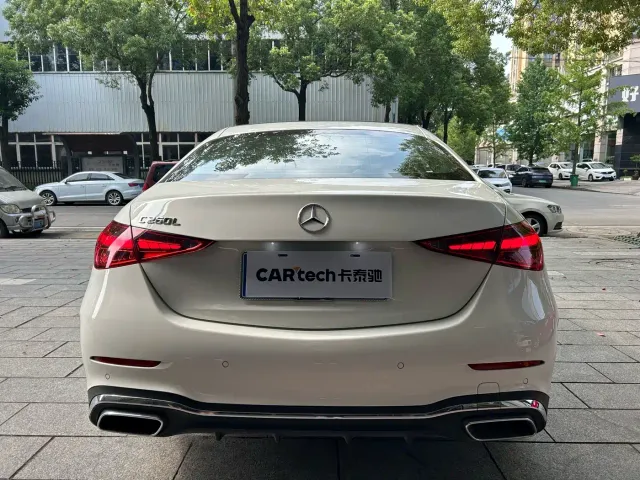 Mercedes-Benz C-Class — Фото автомобиля 12