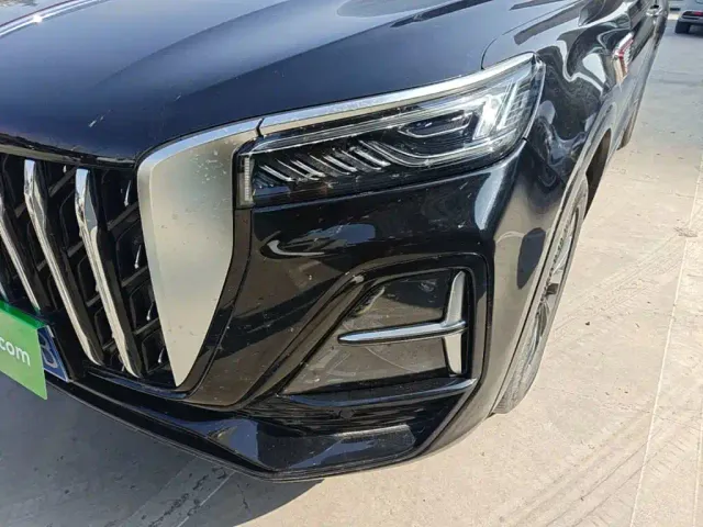 Hongqi HS5 — Фото автомобиля 23