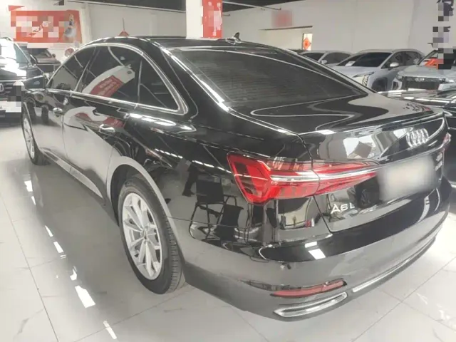 Audi A6L — Фото автомобиля 4