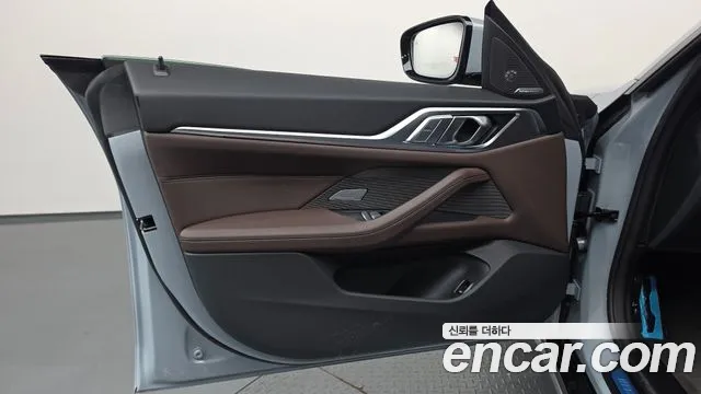 BMW 4 Series G22 — Фото автомобиля 13