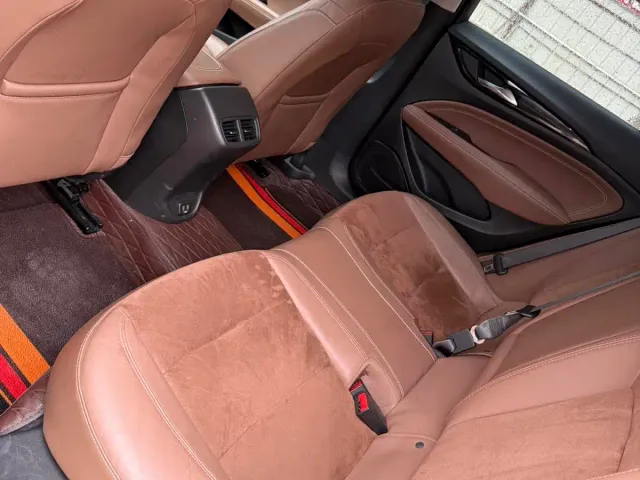 Buick Regal — Фото автомобиля 6