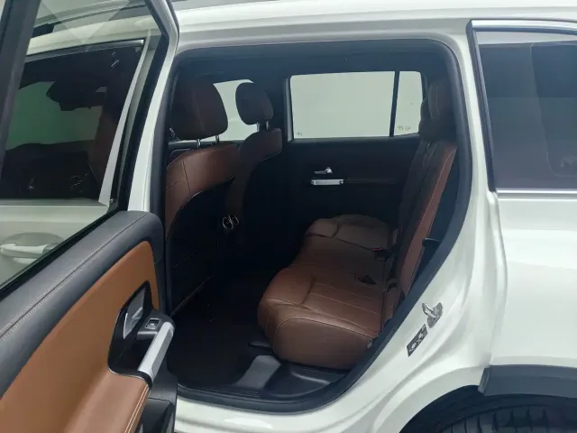 Mercedes-Benz GLB-Class — Фото автомобиля 15