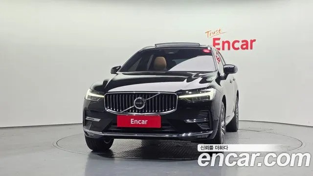 Volvo XC60 Generation 2 — Фото автомобиля 3
