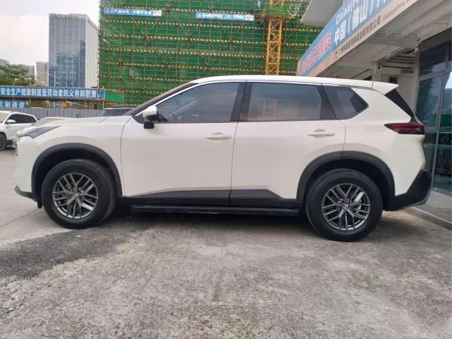 Nissan X-Trail — Фото автомобиля 6