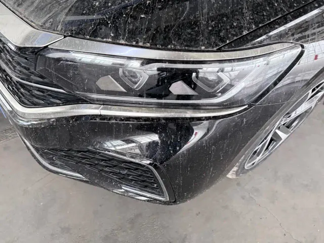 Volkswagen Passat — Фото автомобиля 9
