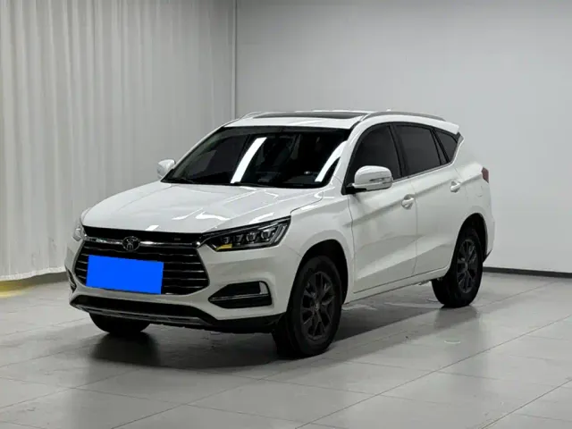 Фотография автомобиля — BYD Song