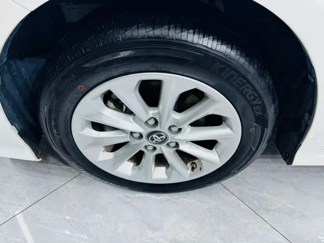 Toyota Corolla — Фото автомобиля 13