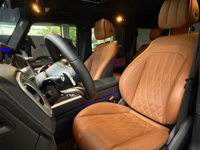 Mercedes-Benz G-Class — Фото автомобиля 17