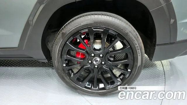 KG_Mobility_Ssangyong Torres Torres Бензин 1.5 2WD — Фото автомобиля 19
