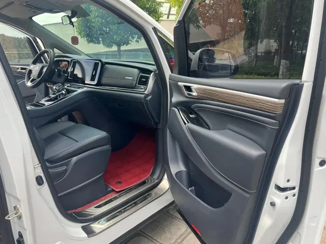 GAC Trumpchi M8 — Фото автомобиля 6
