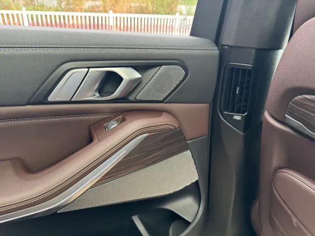 BMW X5 — Фото автомобиля 26