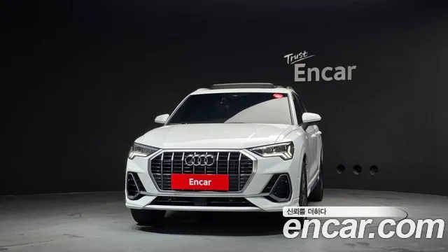 Audi Q3 40 TFSI quattro Premium — Фото автомобиля 3