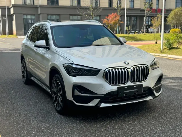 BMW X1 — Фото автомобиля 3
