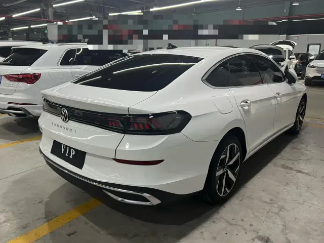 Volkswagen Lamando — Фото автомобиля 6