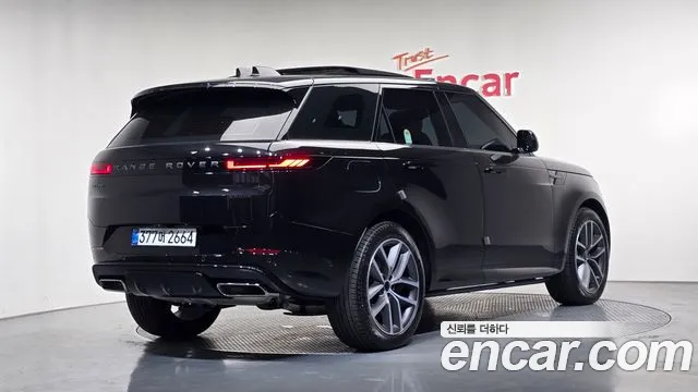 Фотография автомобиля — Land Rover Range Rover Sport Generation 3