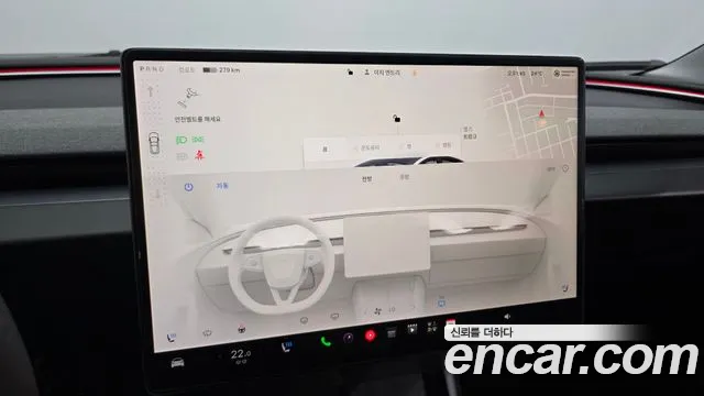 Tesla Model 3 — Фото автомобиля 25