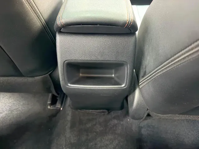Toyota Corolla — Фото автомобиля 8