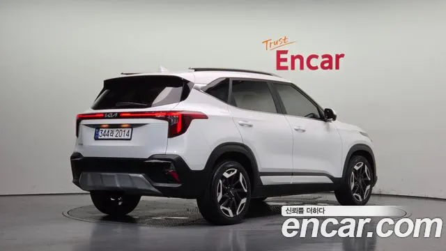 Kia Seltos Бензин 1.6 турбо 2WD — Фото автомобиля 2
