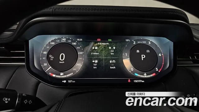 Land Rover Range Rover Sport — Фото автомобиля 8